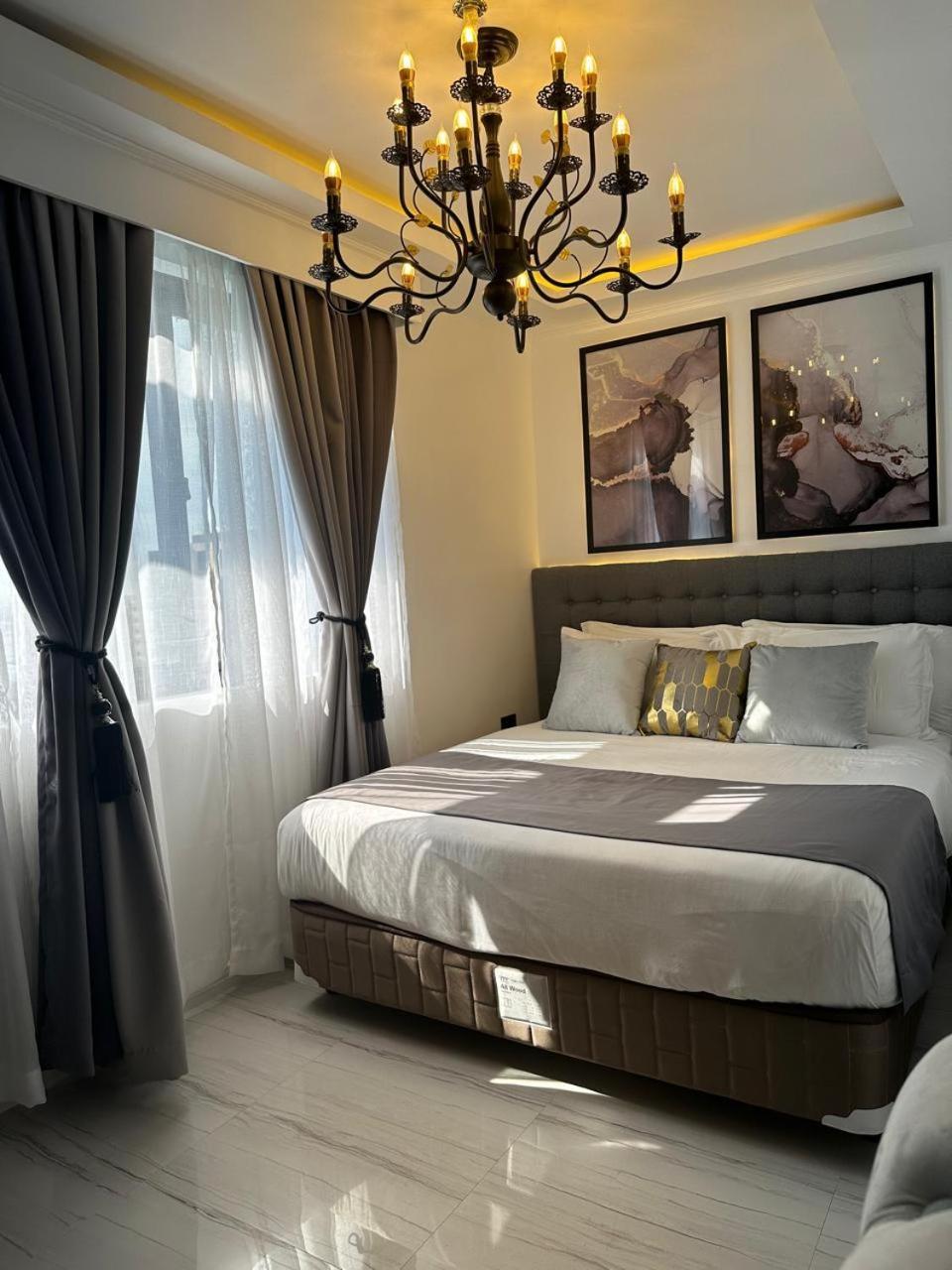 Makati Isabela Luxury Lejlighed Manila Eksteriør billede